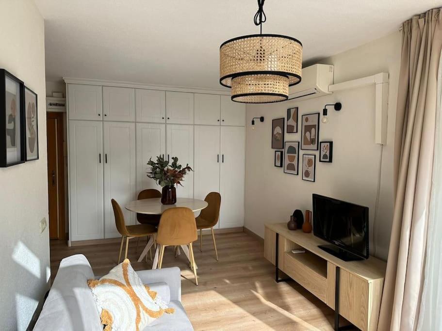 Apartamento Maralva Playa De Levante Benidorm Luaran gambar